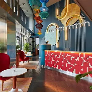 Hotel Indigo Granvia Plaza Espana, An Ihg