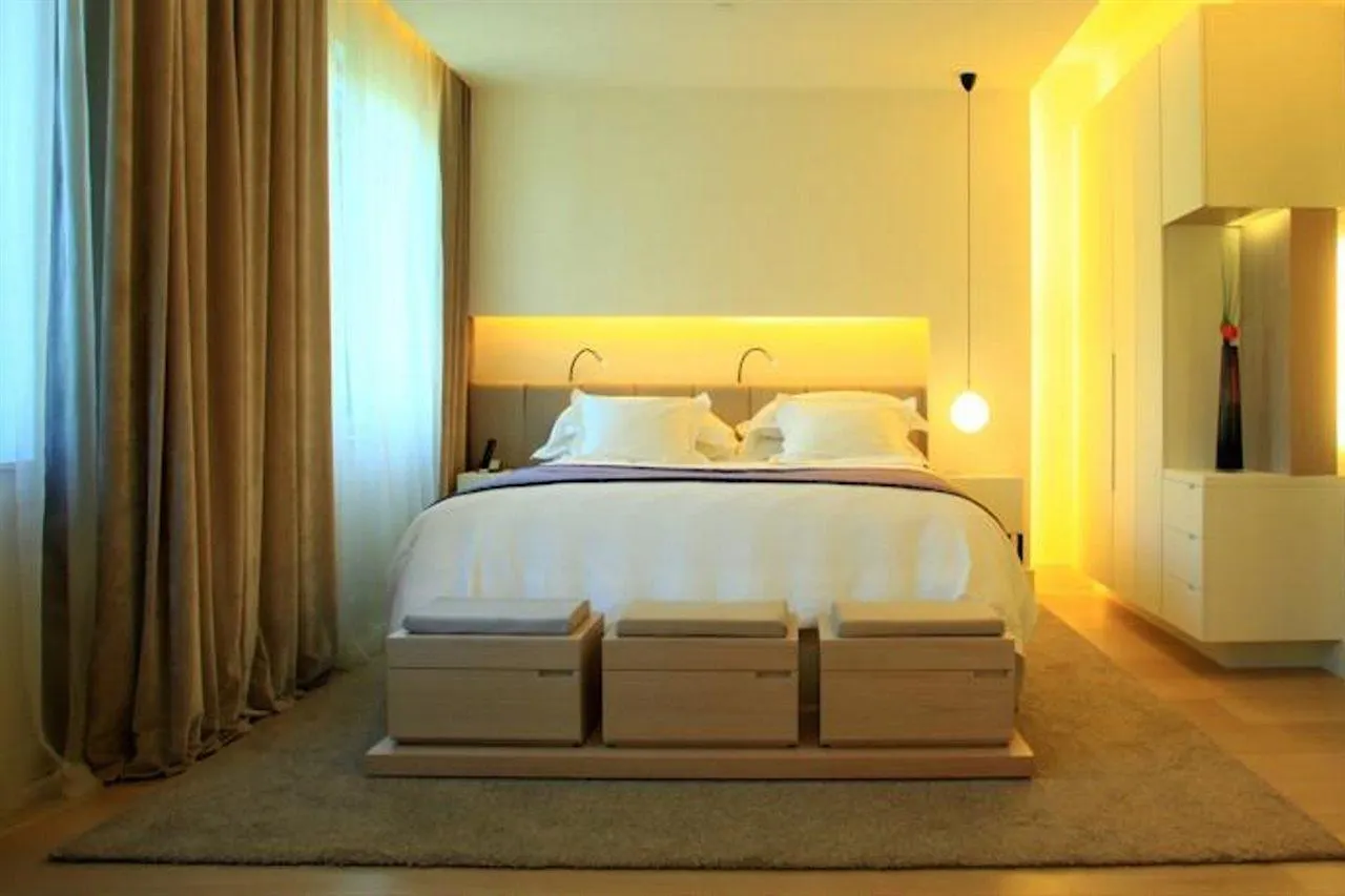 *****  Abac Restaurant Hotel Barcelona Gl Monumento ספרד